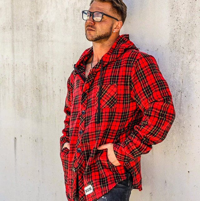 Size Up Reds Scotch Plaid Hooded Flannel