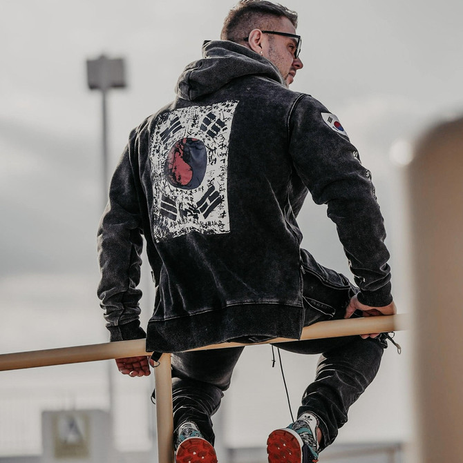 Size Up SOUTH KOREA  Platinum Hoodie